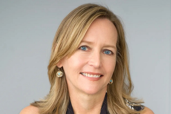 American journalist, Ms. Liza Mundy