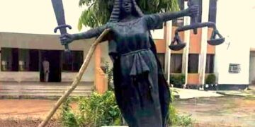Nigeria's scale of justice on "life support"