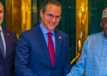 L-R: Peter Costello, President Upstream, Shell Plc, Wael Sawan, Global Chief Executive Officer Shell Plc and President Bola Tinubu during a visit by the Shell Executives to the President at the State House, Abuja. Thursday, January 22, 2026