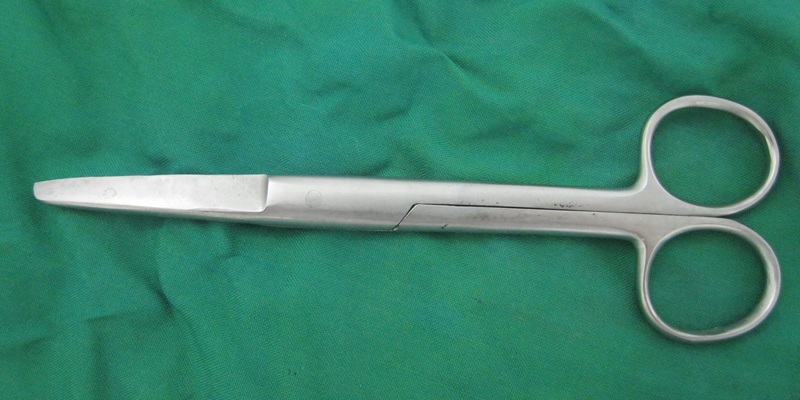 Abubakar Imam Urology Centre Doctors left surgical scissors in patient Aishatu Umar’s stomach leading to her death