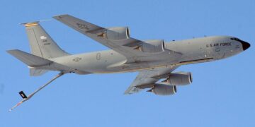 KC‑135 Stratotanker refueling aircraft
