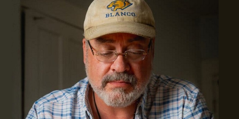 American citizen, Mike Arnold