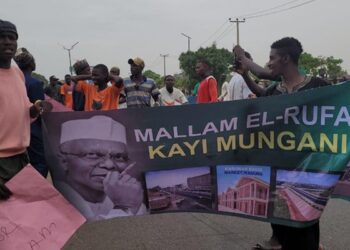 Protests Erupts Across Kaduna as ICPC Re-arrests El-Rufai