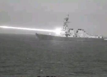 HELIOS system mounted on a warship operating off Iran’s coast