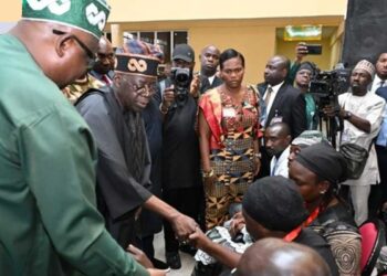 President Bola Ahmed Tinubu and Plateau State Governor Caleb Mutfwang with victims of the recent Plateau attacks at the Jos airport