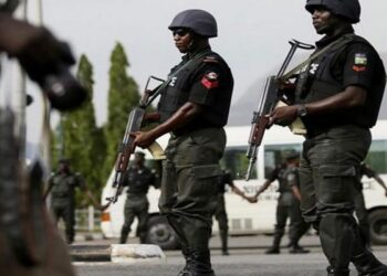 Nigeria police operatives