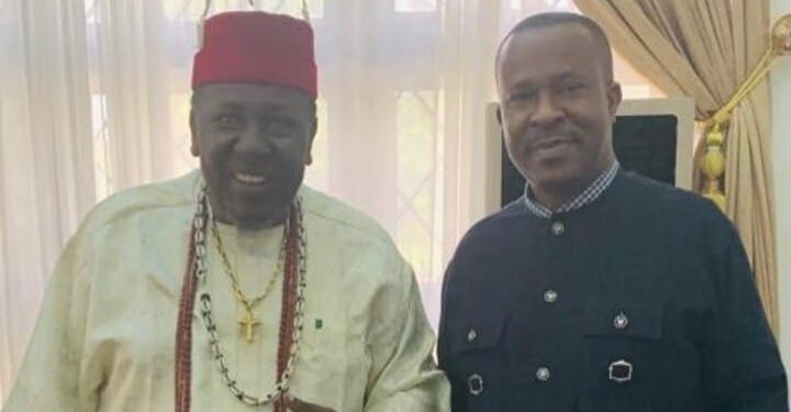The Regent of Lorji Nwekeukwu Autonomous Community, Aboh Mbaise LGA, Dr. Ugorji Okechukwu Ugorji (Odoziobodo Mbaise) with Eze Imo and Chairman of Southeast Council of Traditional Rulers, HRM Eze Dr. E. C. Okeke, CFR.