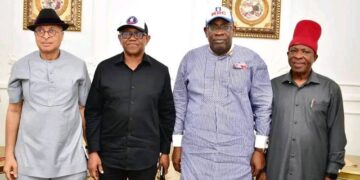 Pat Utomi, Peter Obi, Seriake Dickson, and Victor Umeh pose for photo ops