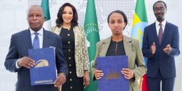 Minister of Foreign Affairs, Bianca Odumegwu‑Ojukwu, Ethiopia’s Minister of Foreign Affairs, H.E. Gedion Timothewos, Nigeria’s Attorney General and Minister of Justice, Prince Lateef Fagbemi, and Ethiopia’s Justice Minister, Hanna Arayaselassie, sign Transfer of Sentenced Persons Agreement