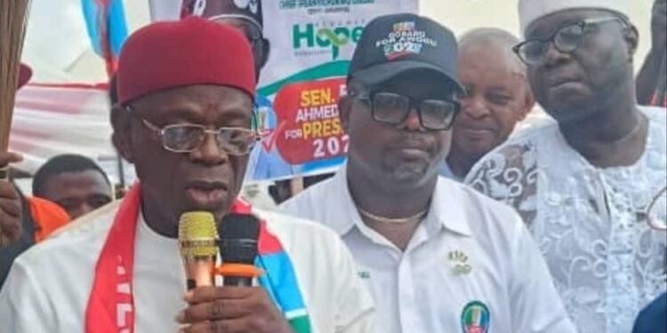 Anambra State Chairman of APC, Chief Ifeanyi Osegbo, delivering his inaugural address on assumption of office at the party's secretariat in Awka