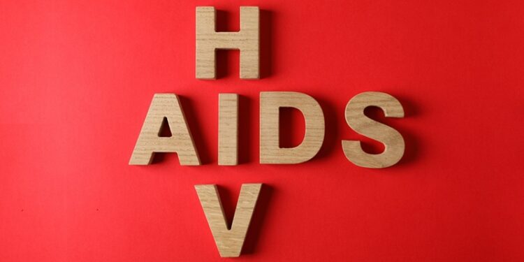 HIV, AIDS