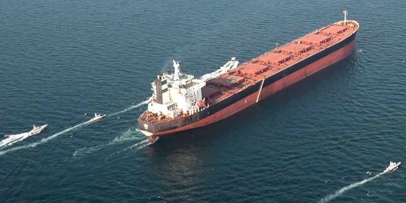 Chinese vessel crossing the Strait of Hormuz as nuclear war averted with US after an erroneous AI report