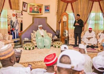 Mr. Peter Obi and Senator Rabiu Musa Kwankwaso paid a courtesy visit to the Sultan of Sokoto, Muhammadu Sa’ad Abubakar III